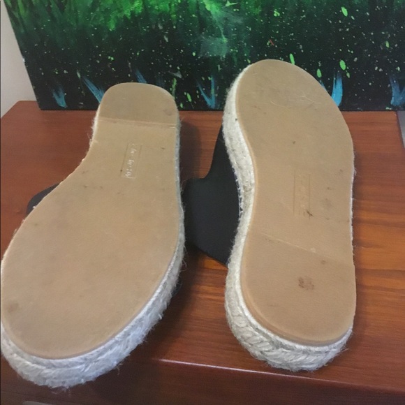 Sandals by Steven for Steve Madden - Picture 2 of 7